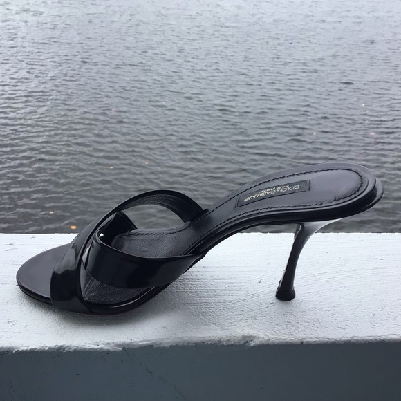 Dolce & Gabbana Slip-on Black Patent Leather 3” Slides with Criss-Cross Strap - Picture 5 of 16